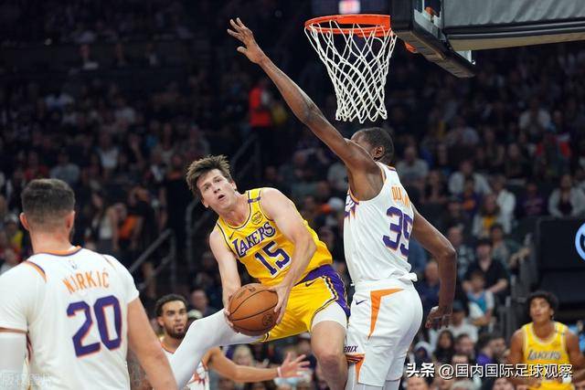 哈特选择带伤坚持比赛，拒绝手术希望继续NBA生涯